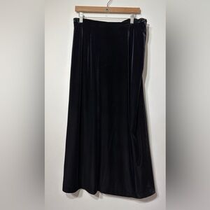 Vintage After Dark Black Velvet Maxi Skirt Size 14